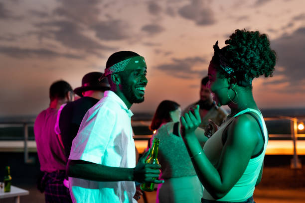 Soirées Festives : Créez des moments Inoubliables avec Iniva
